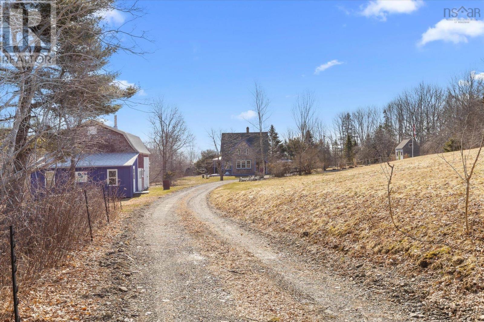 43 Grimm Road - 34