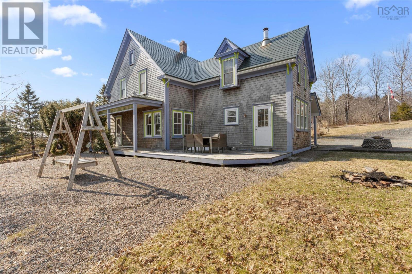 43 Grimm Road - 36