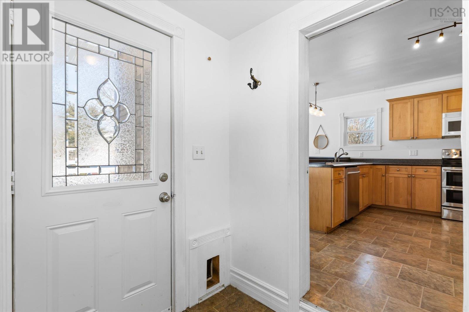 43 Grimm Road - 7