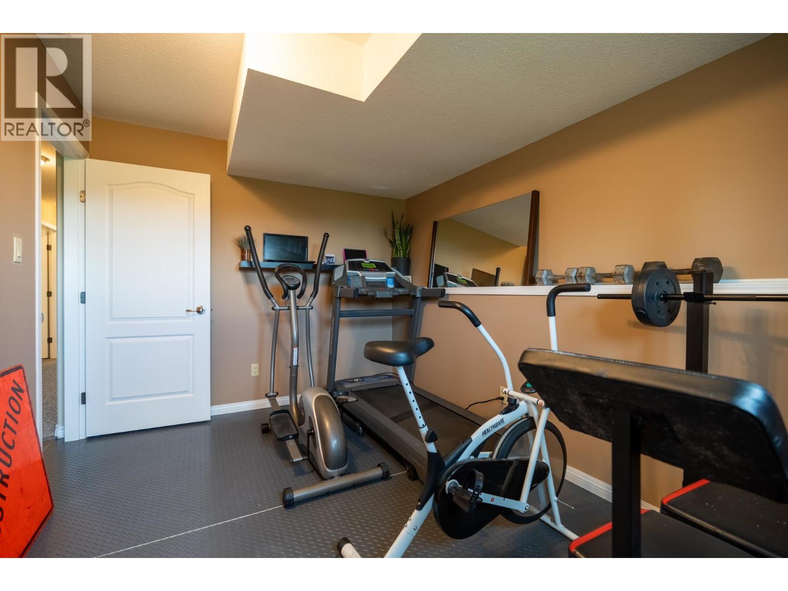 10940 SALMON VALLEY ROAD - 28