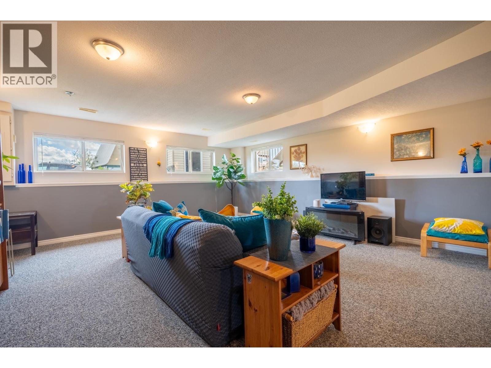 10940 SALMON VALLEY ROAD - 27