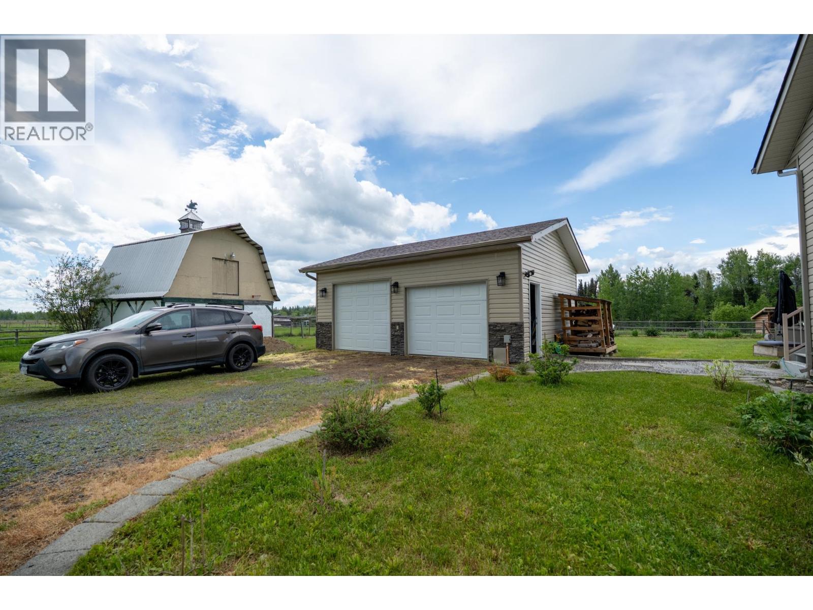 10940 SALMON VALLEY ROAD - 33