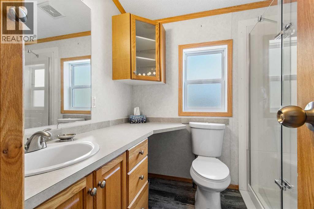 46A, 10046 township road 422 - 10