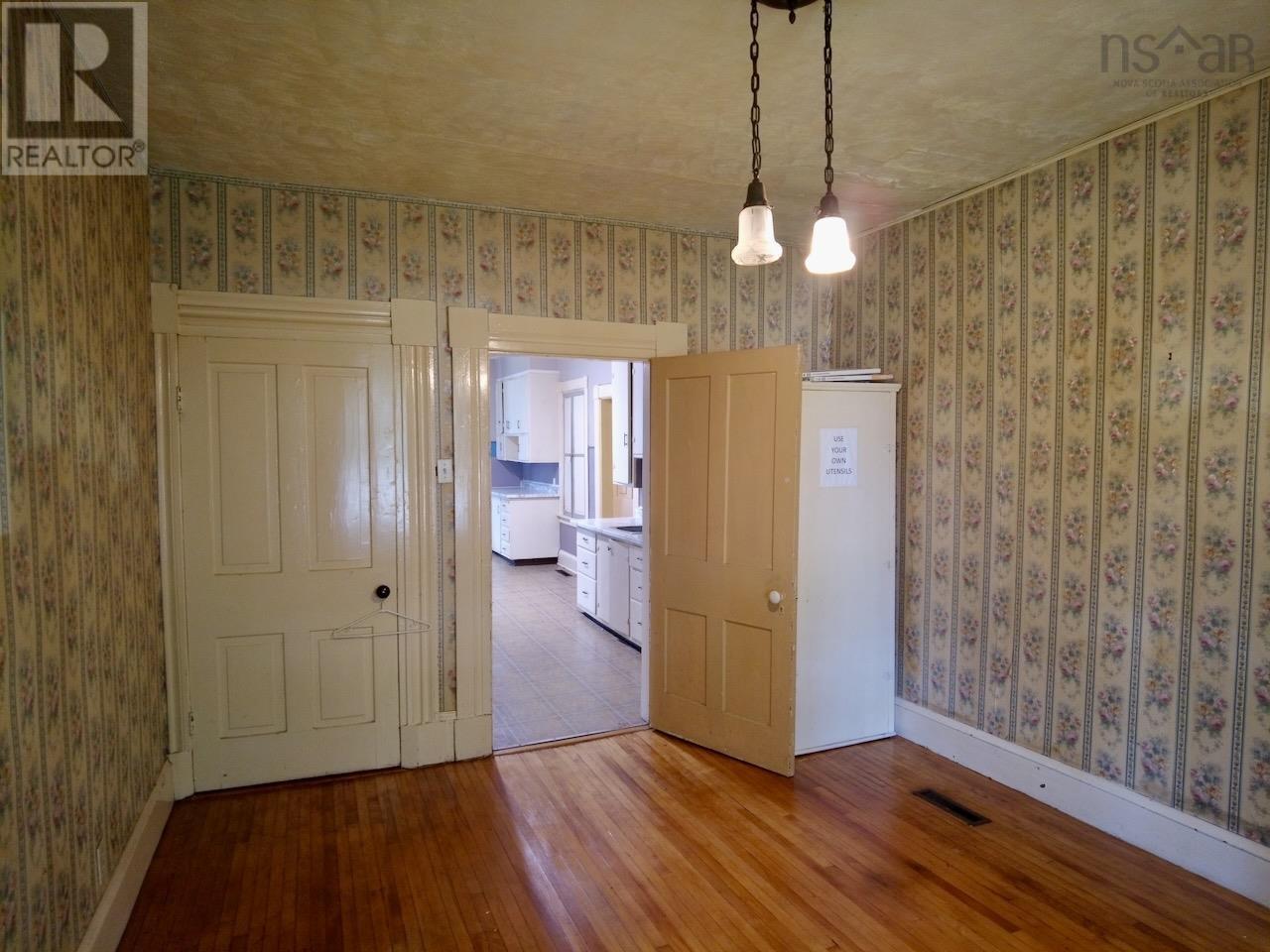 Property 26 of 40 of 167 Lower Main Street