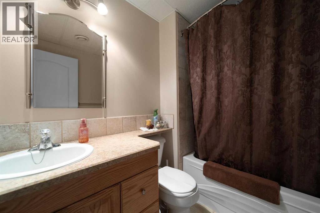 4pc Bathroom Downstairs