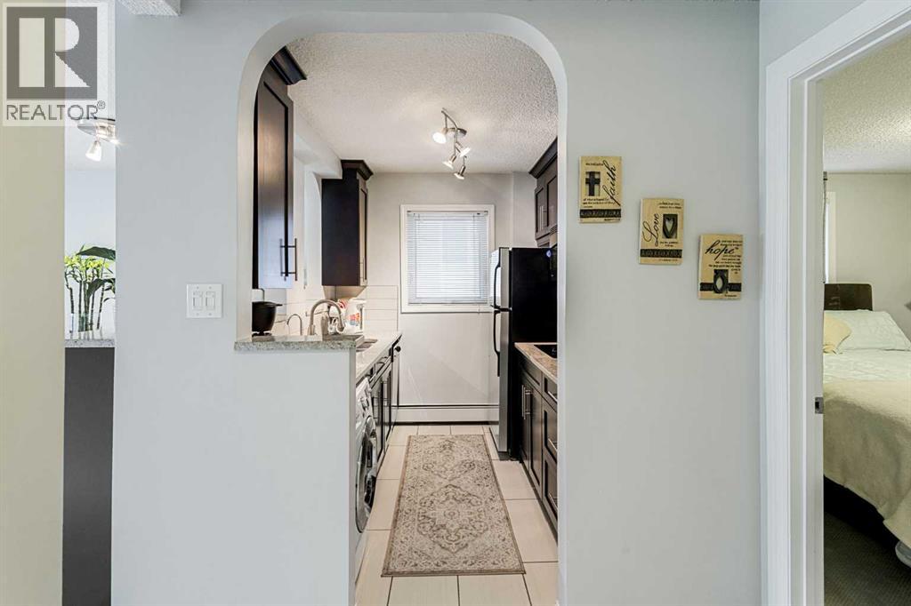#105 17 13 Street NW - 12