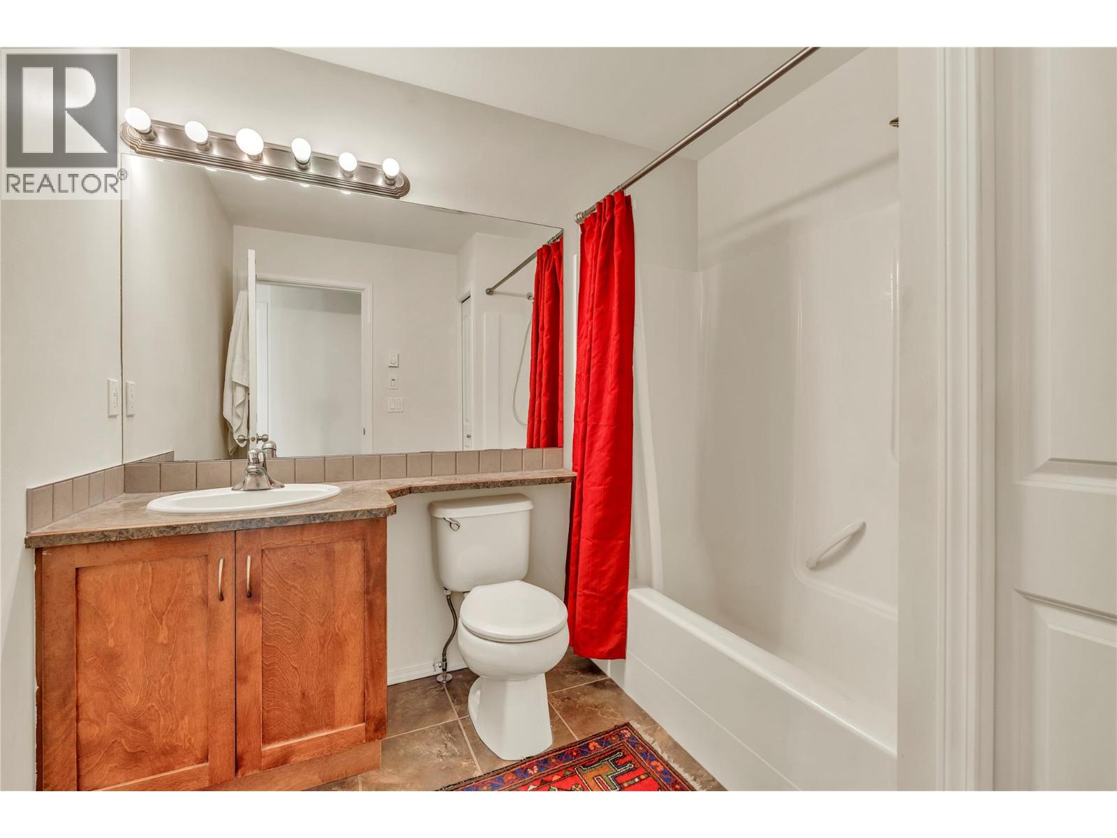 #101 512 Westminster Avenue W - 12