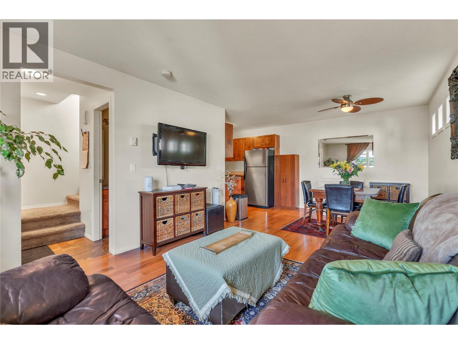 #101 512 Westminster Avenue W - 5