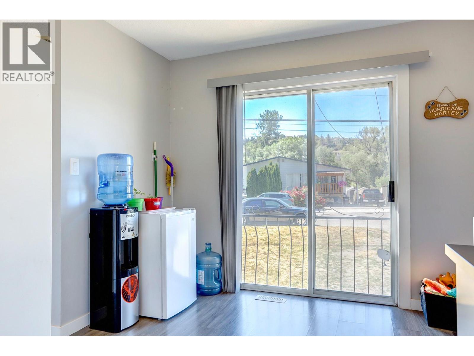 4109 24 Avenue - 14