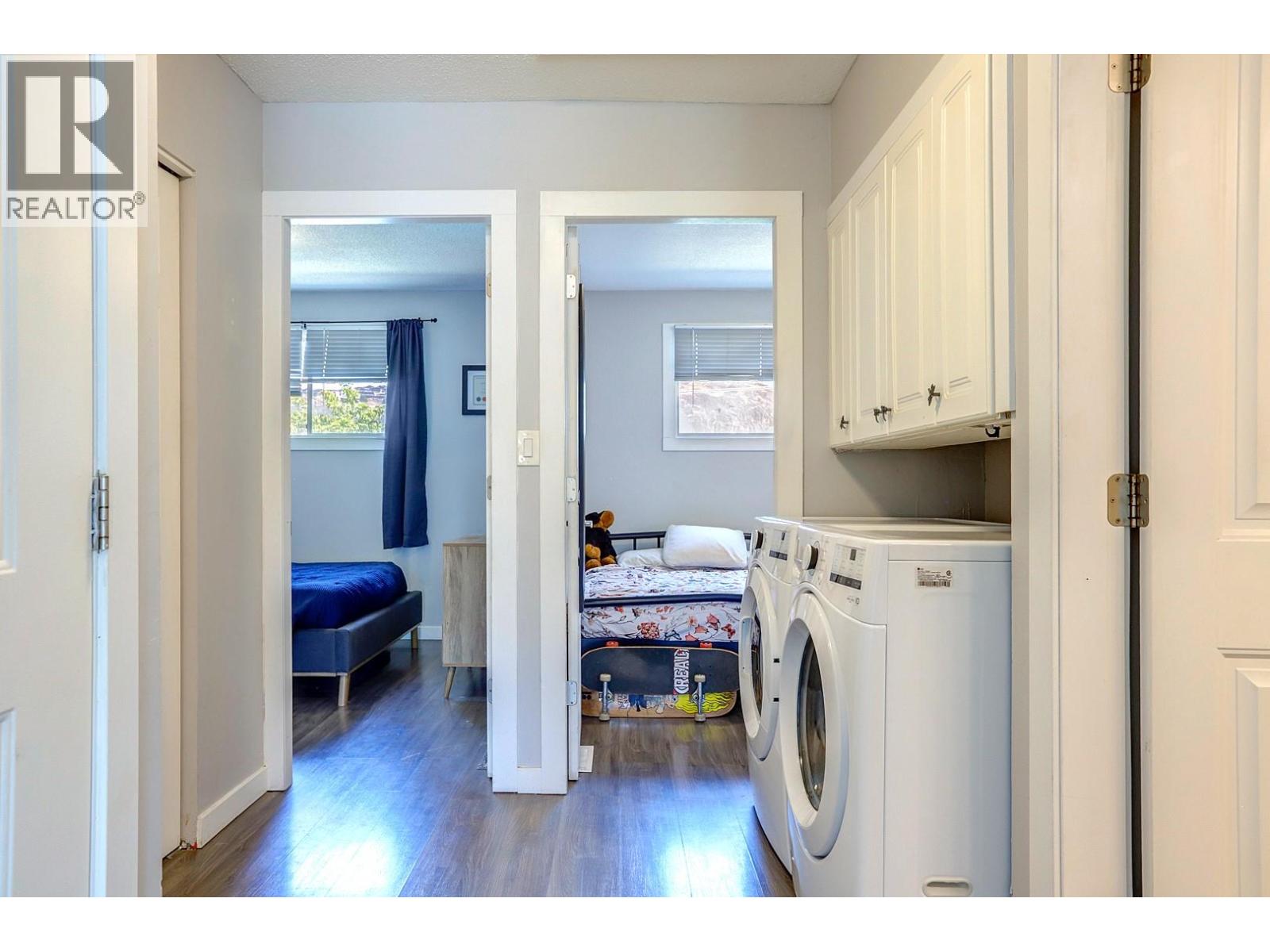 4109 24 Avenue - 16