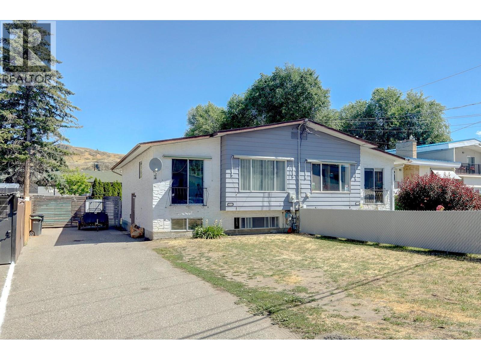 4109 24 Avenue - 3