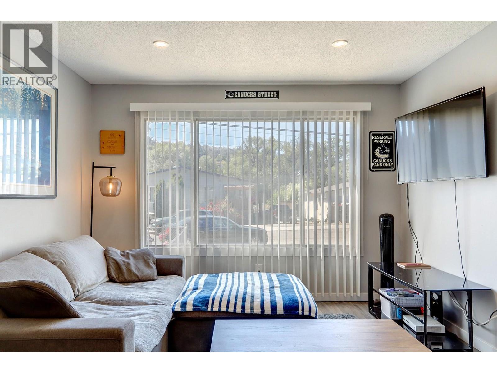 4109 24 Avenue - 4