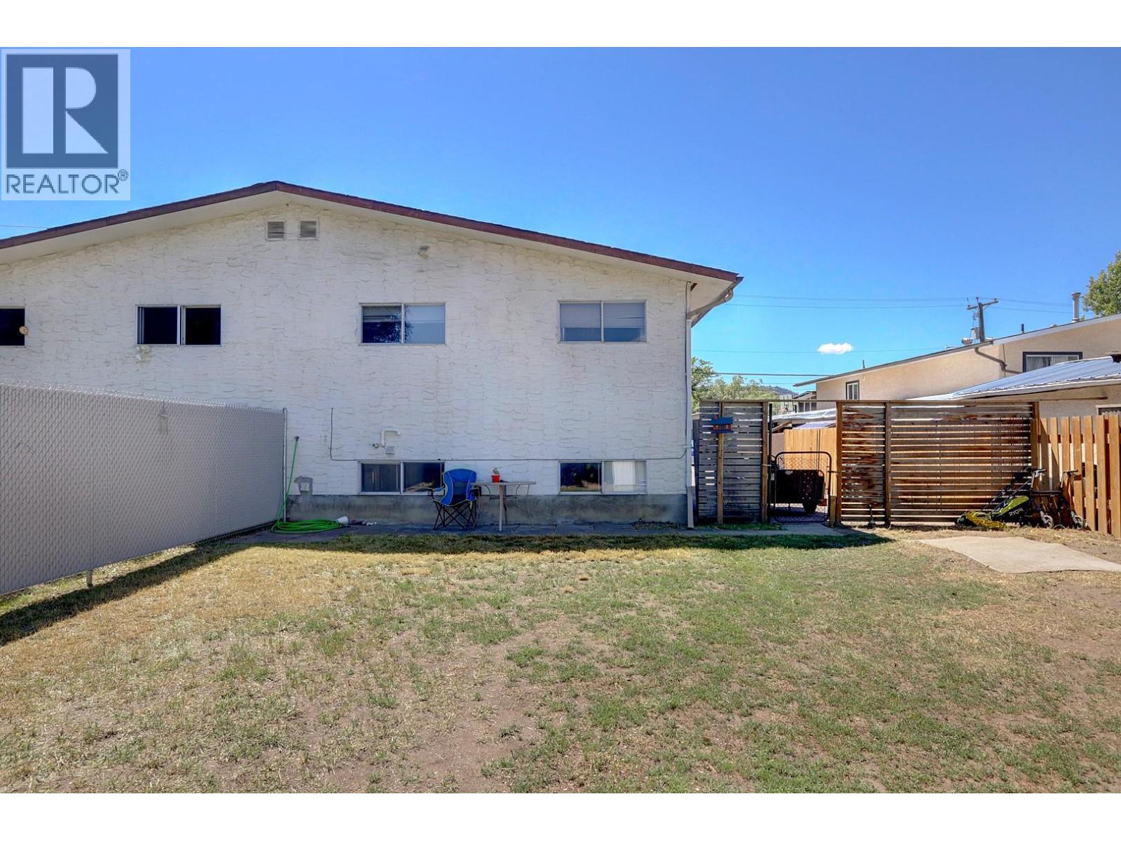 4109 24 Avenue - 49