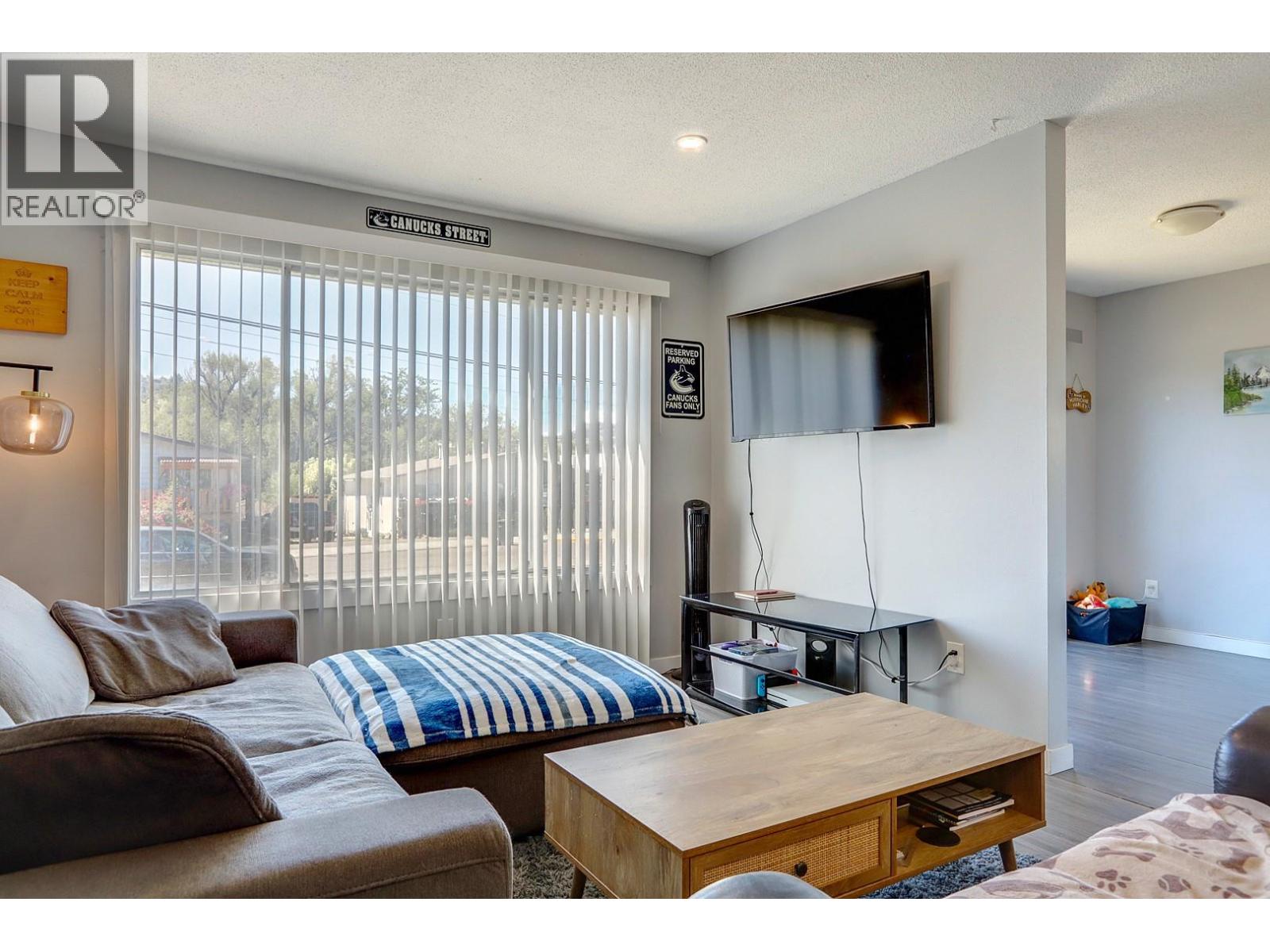 4109 24 Avenue - 5