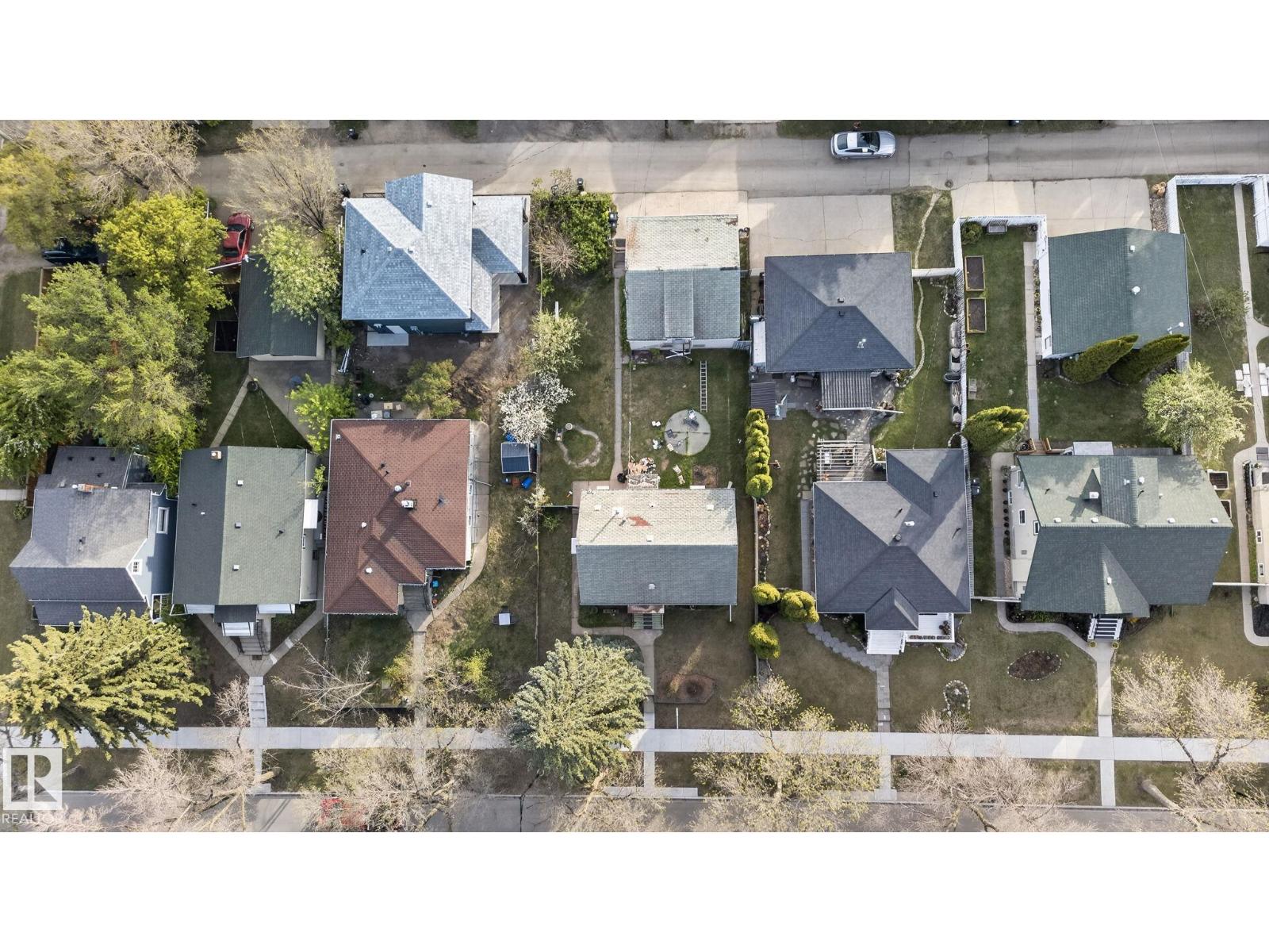 11614 70 ST NW - 9
