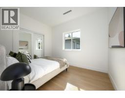1 6176 Elgin Avenue, Burnaby, BC V5H3S4 Photo 22