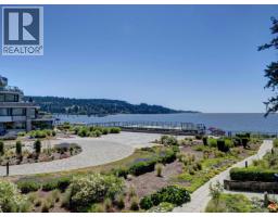 307 5725 Teredo Street, Sechelt, BC V7Z0J2 Photo 10