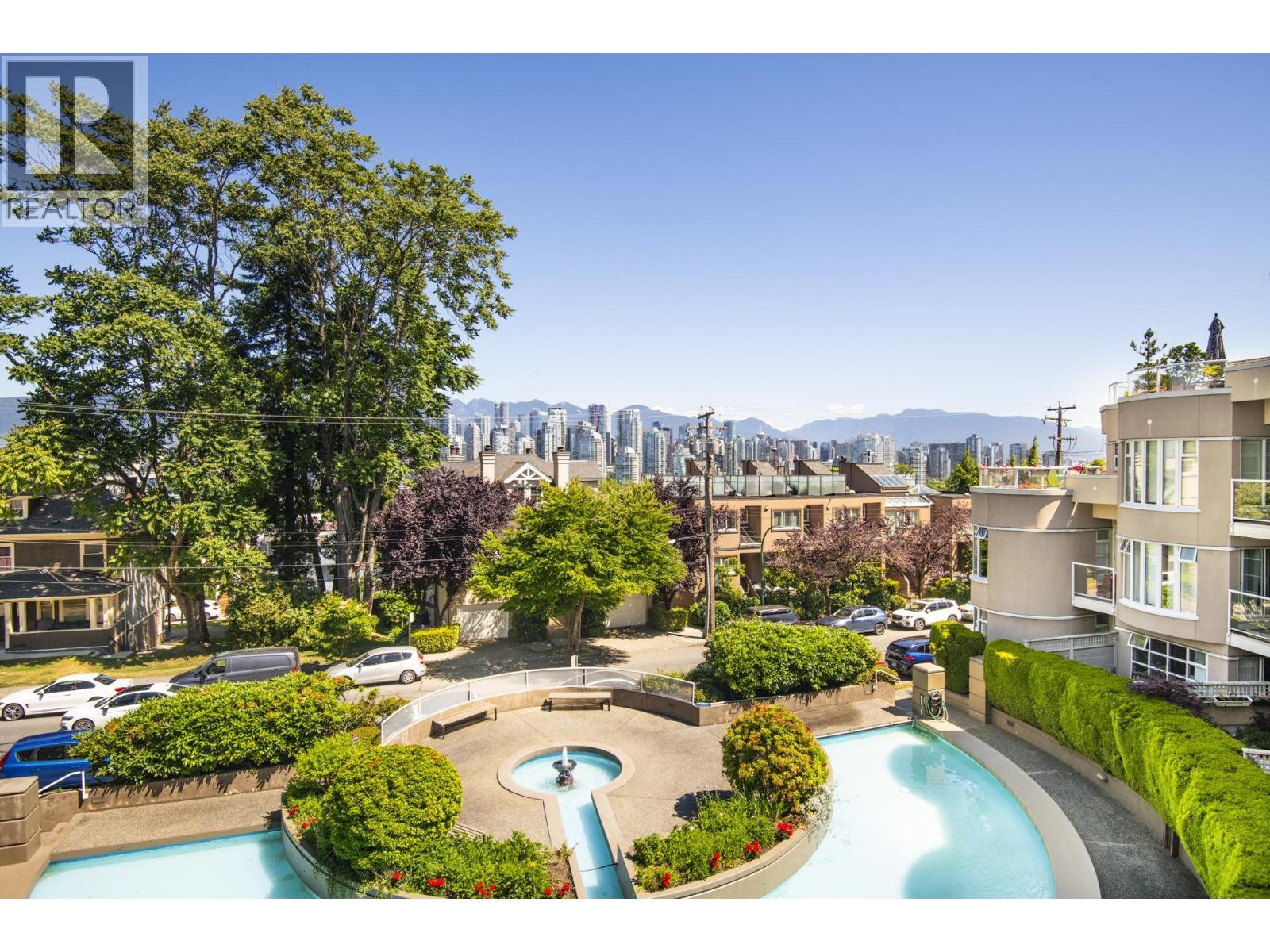 310 1236 W 8TH AVENUE, Vancouver