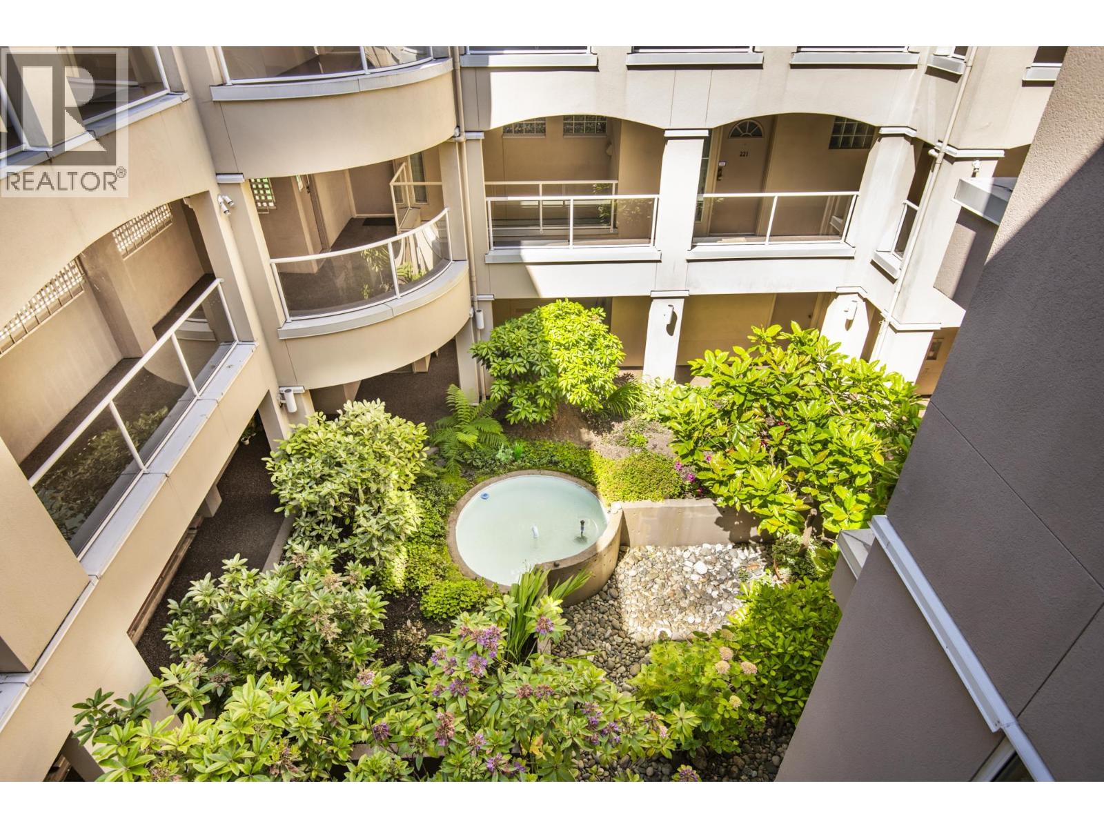 310 1236 W 8TH AVENUE, Vancouver