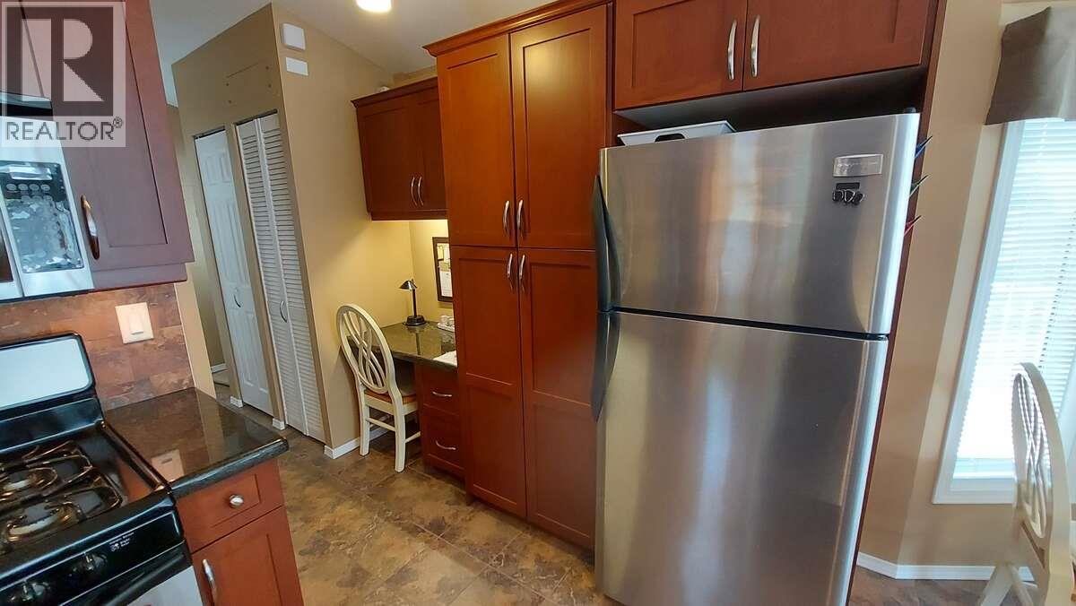 4889 LYNX Crescent - 23