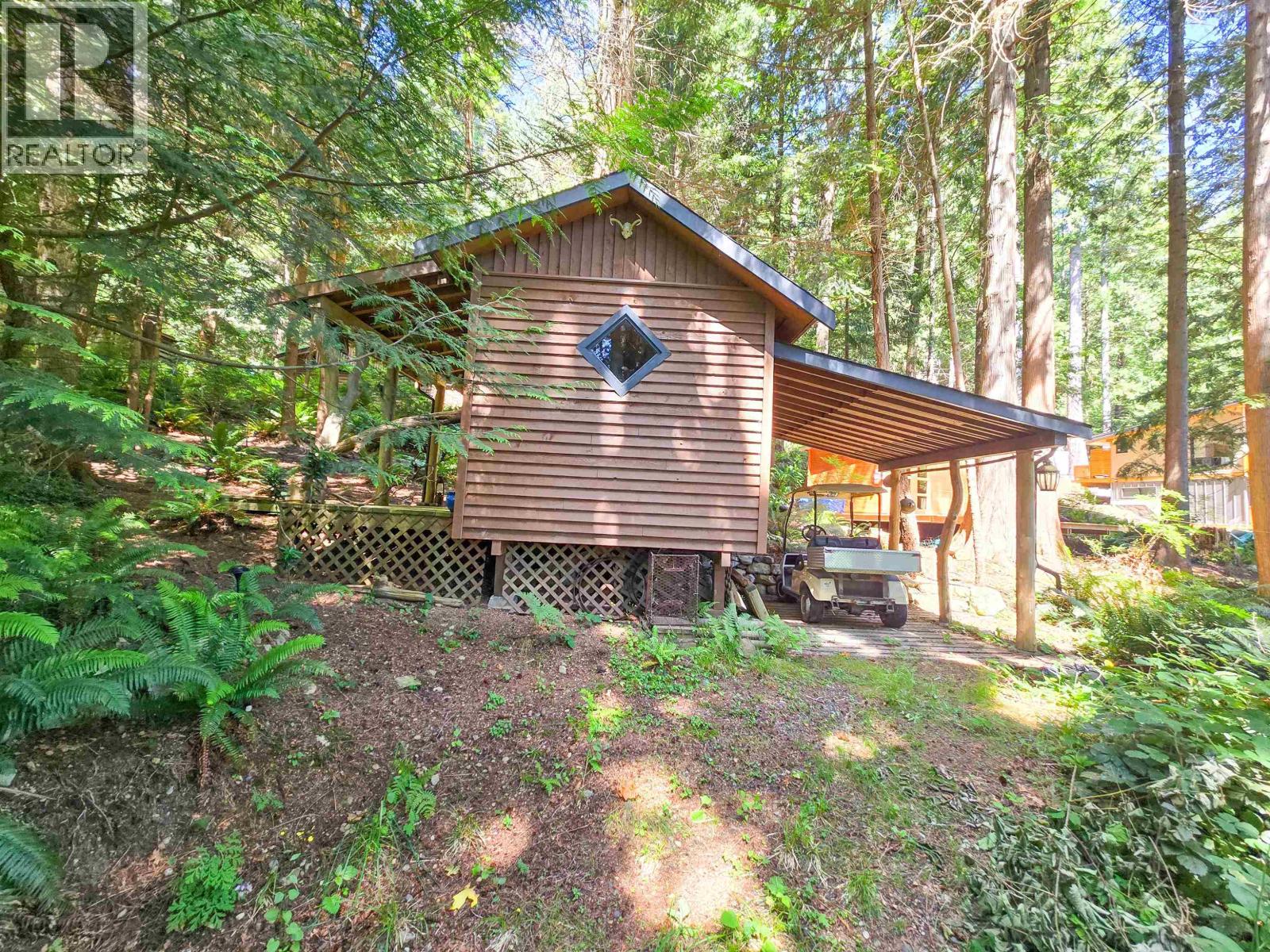 477 GAVIN ROAD, Keats Island