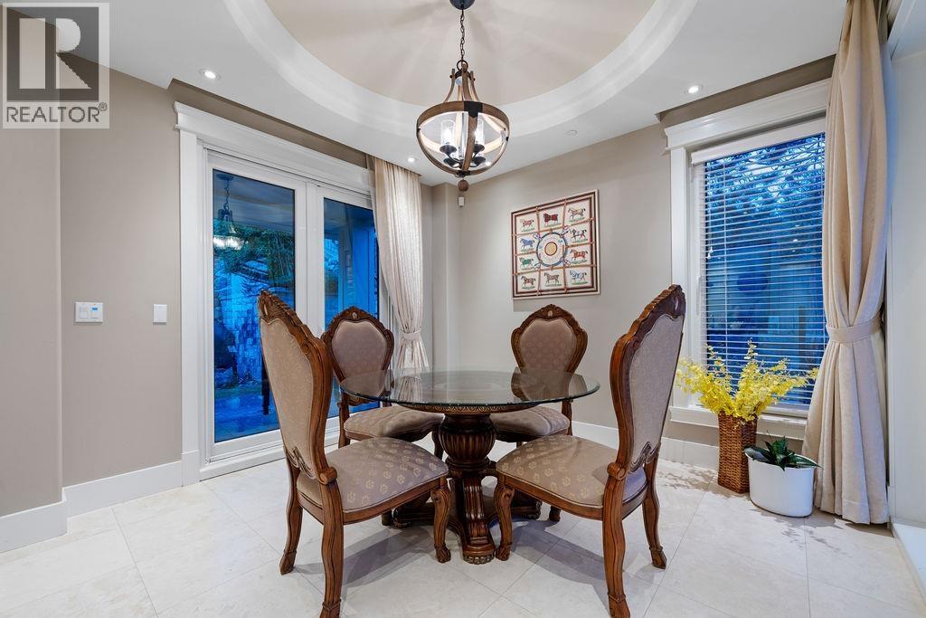 1479 CHIPPENDALE ROAD, West Vancouver