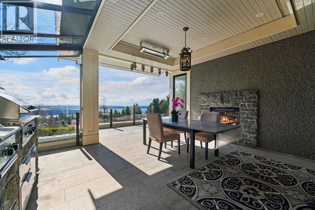 1479 CHIPPENDALE ROAD, West Vancouver