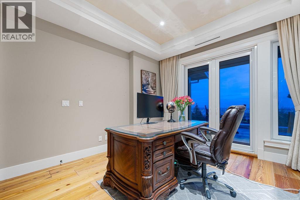1479 CHIPPENDALE ROAD, West Vancouver
