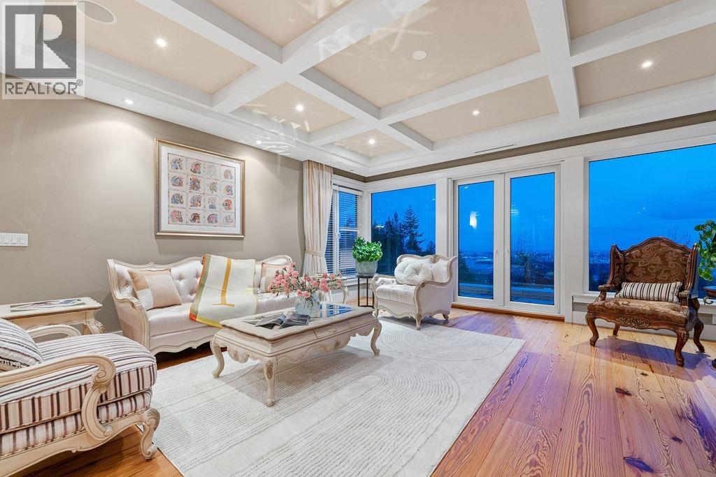 1479 CHIPPENDALE ROAD, West Vancouver