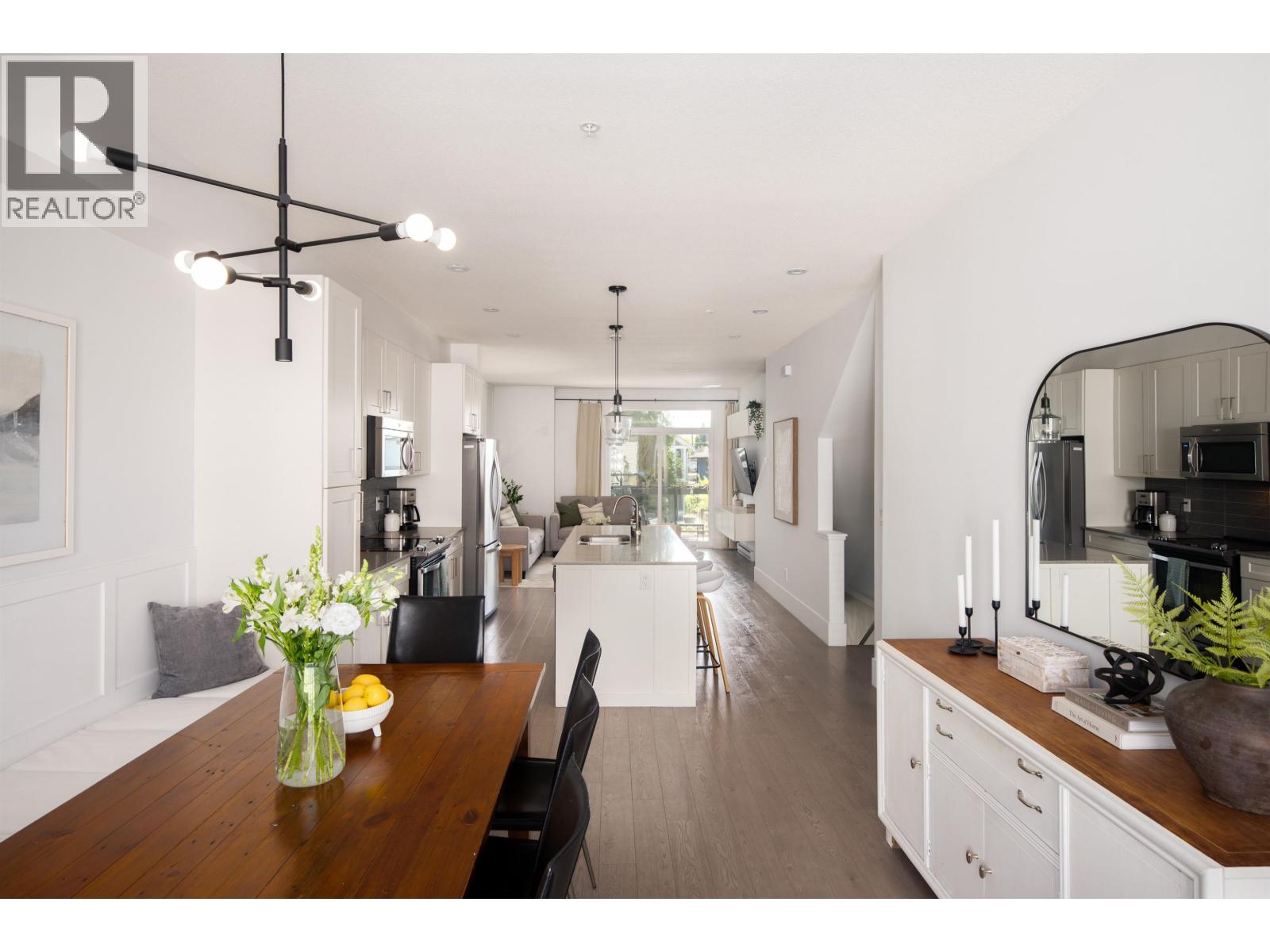 11 2139 PRAIRIE AVENUE, Port Coquitlam