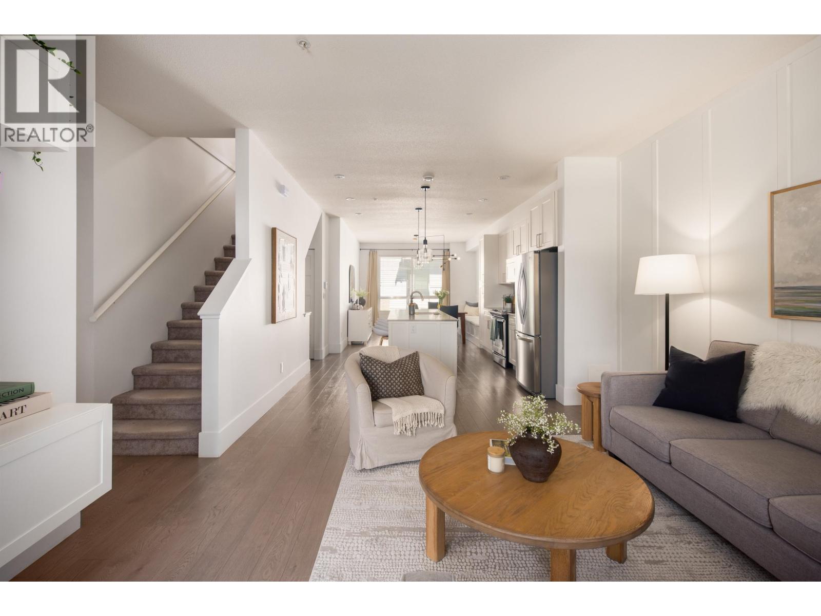 11 2139 PRAIRIE AVENUE, Port Coquitlam