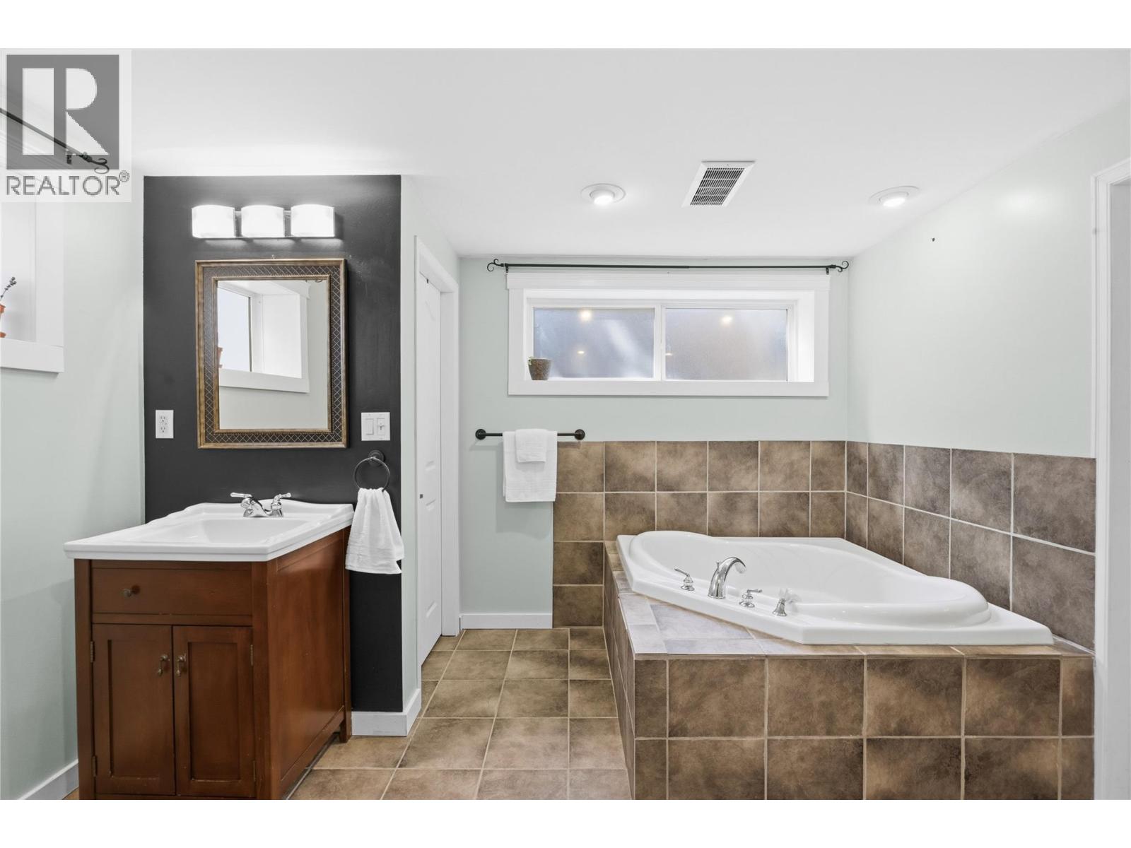 1428 Balfour Street, Penticton