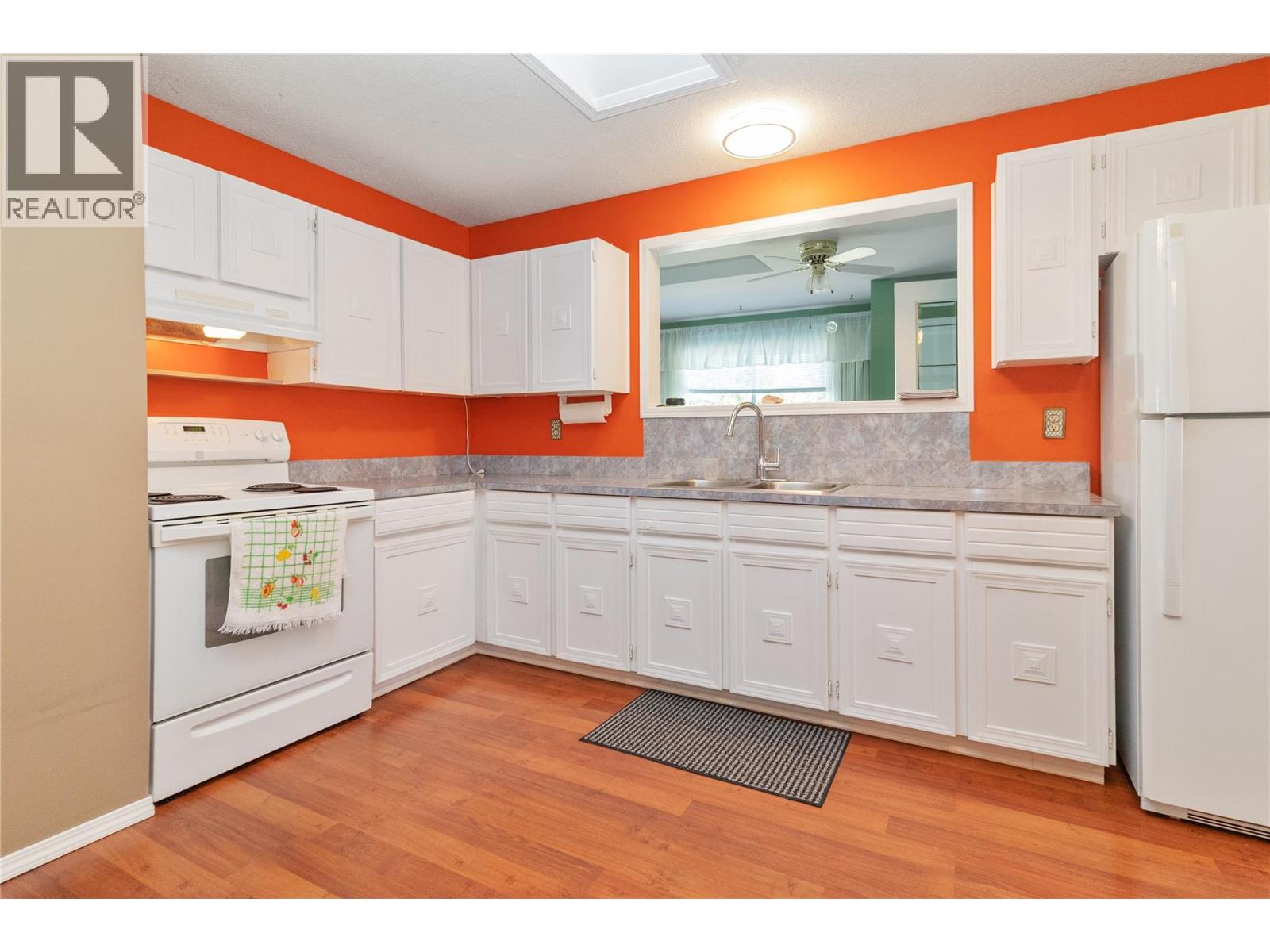 750 Falkirk Road, Kelowna