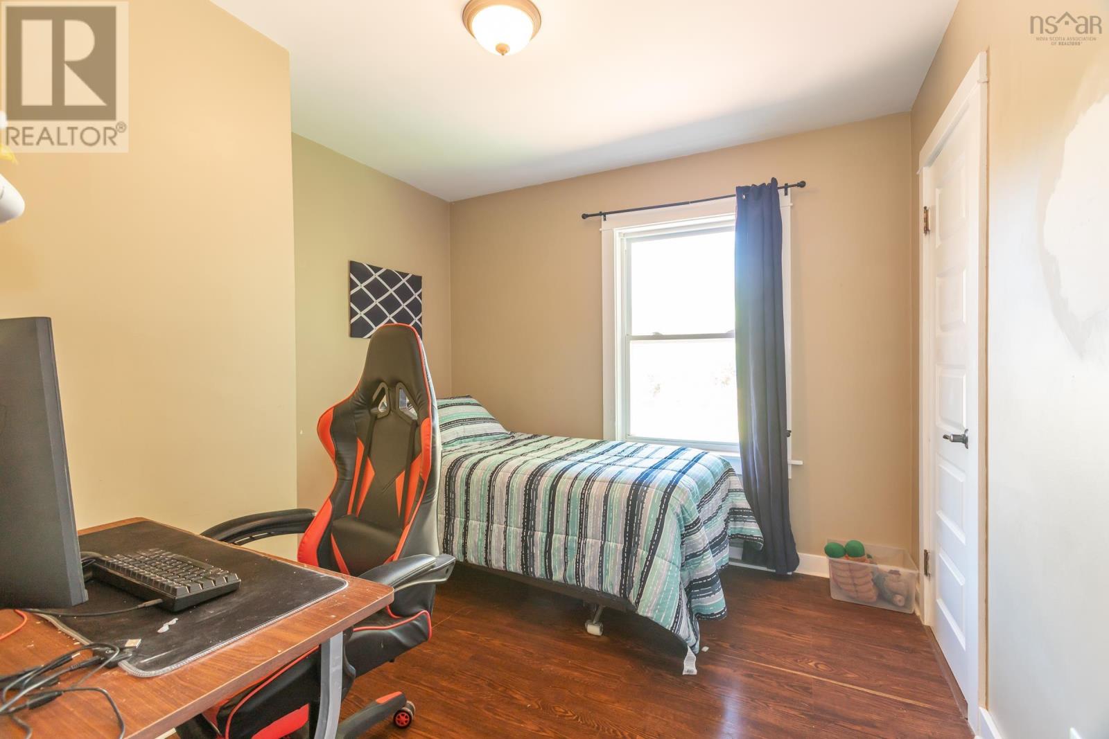 93 School Street - 31