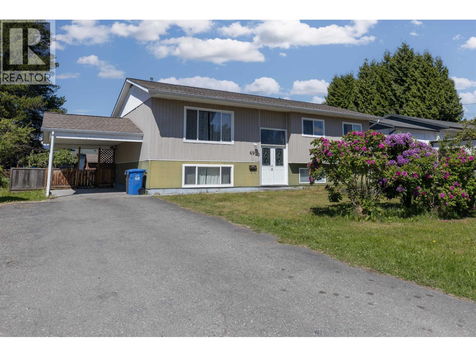 4920 LAZELLE AVENUE - 1