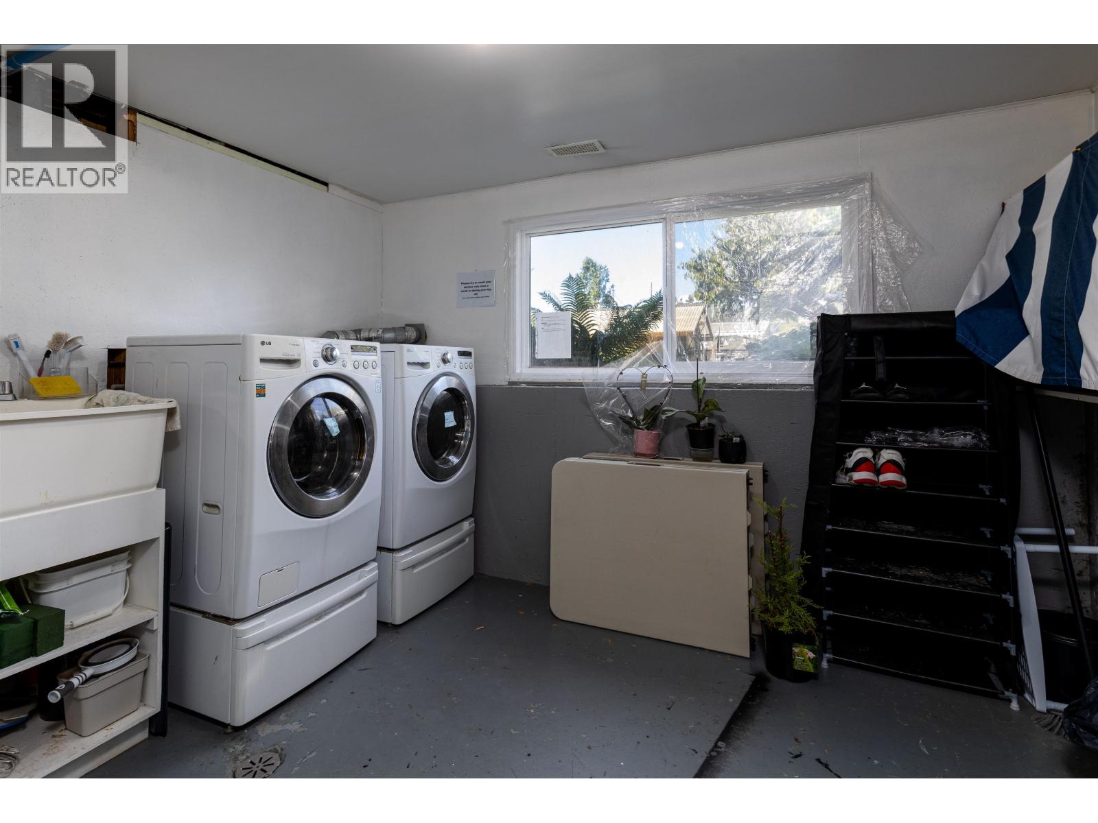 4920 LAZELLE AVENUE - 12