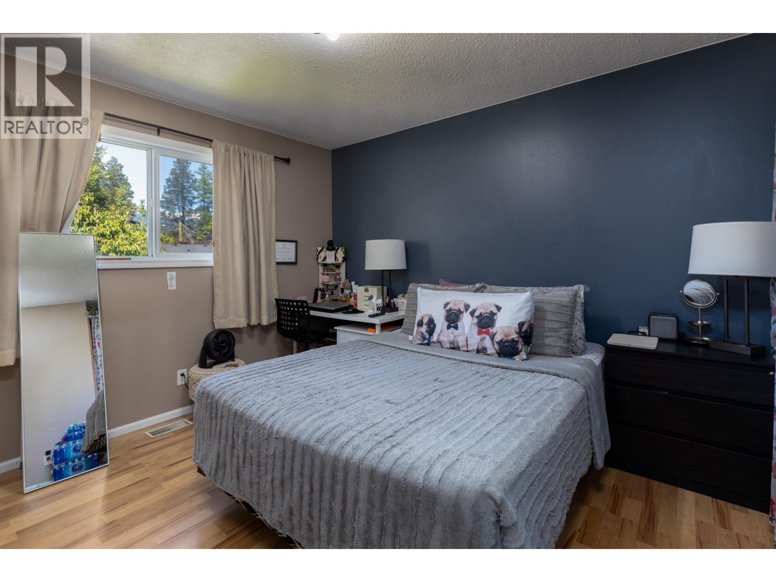 4920 LAZELLE AVENUE - 8