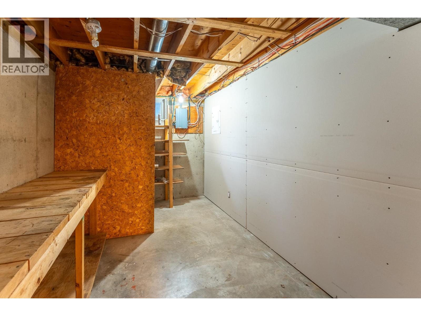 Photo 24 of 29 — 112 MCQUEEN CRESCENT · Prince George, BC