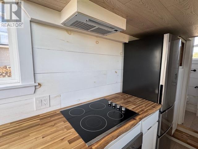 602 WATER Street, TINY HOME - 9