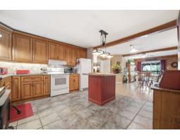 28 Ch. Mitchell, Otter Lake, QC J0X2P0 Photo 19