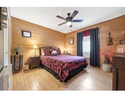 28 Ch. Mitchell, Otter Lake, QC J0X2P0 Photo 34