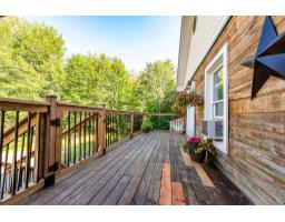 28 Ch. Mitchell, Otter Lake, QC J0X2P0 Photo 64