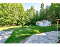 28 Ch. Mitchell, Otter Lake, QC J0X2P0 Photo 65