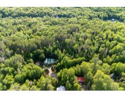 28 Ch. Mitchell, Otter Lake, QC J0X2P0 Photo 82