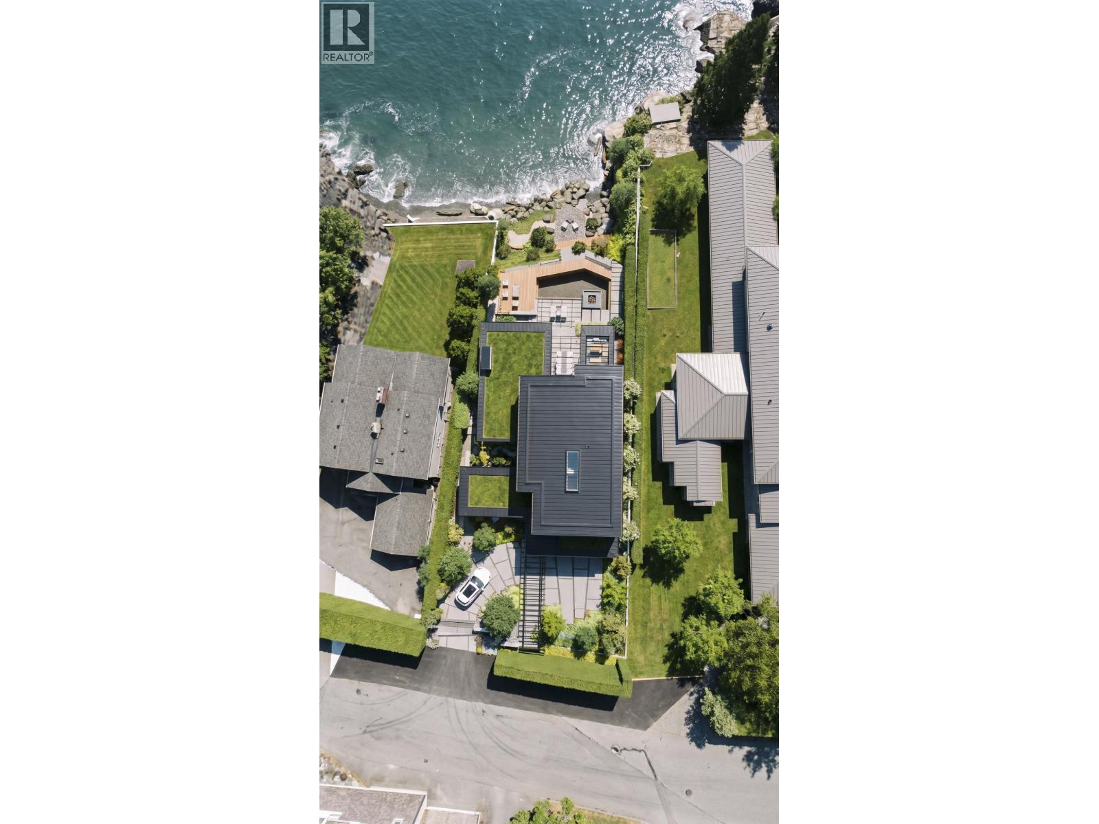 3180 TRAVERS AVENUE, West Vancouver