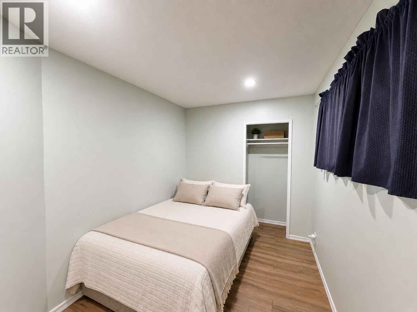 2707 MERRITT ROAD - 10