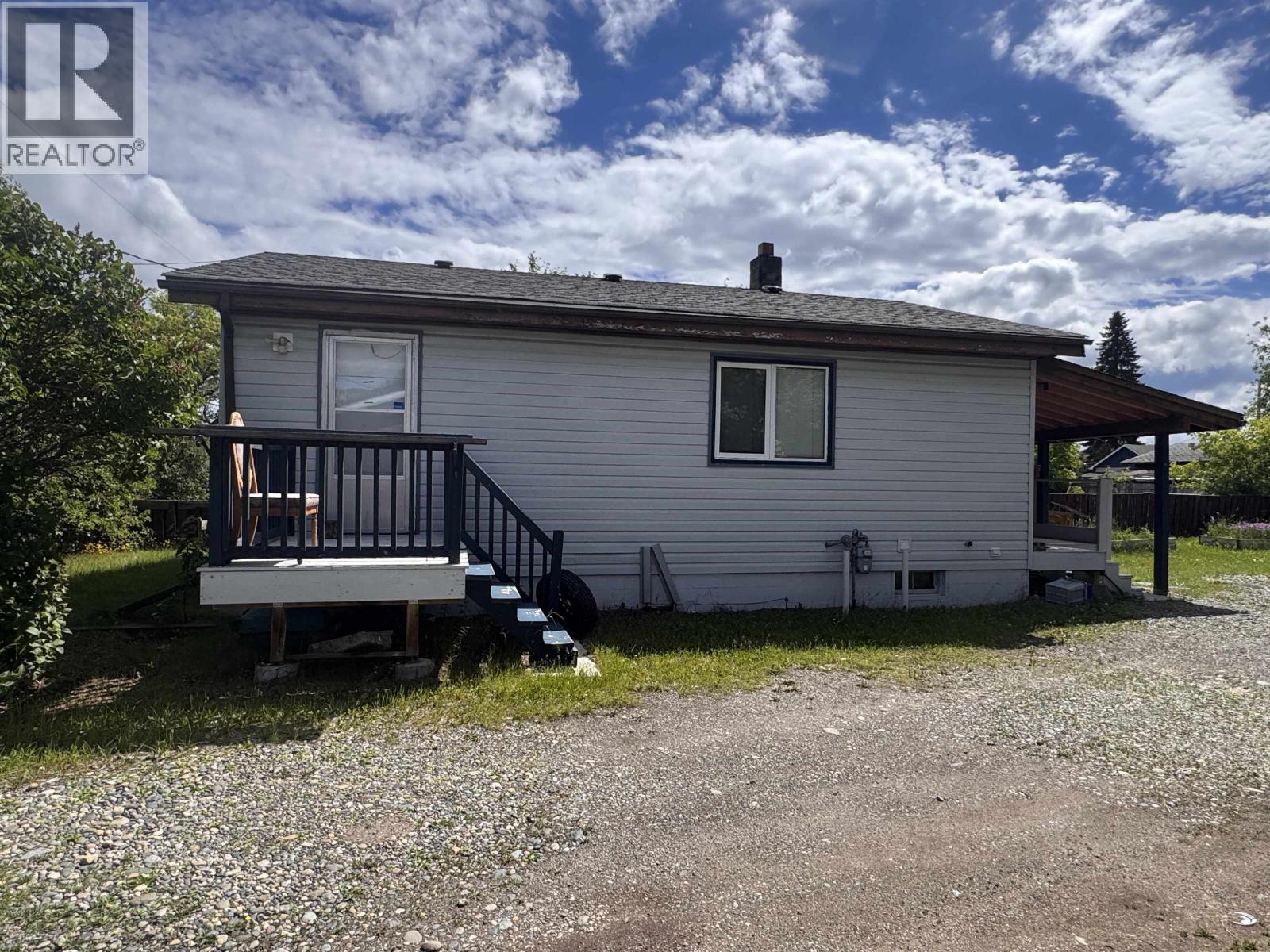 2707 MERRITT ROAD - 26
