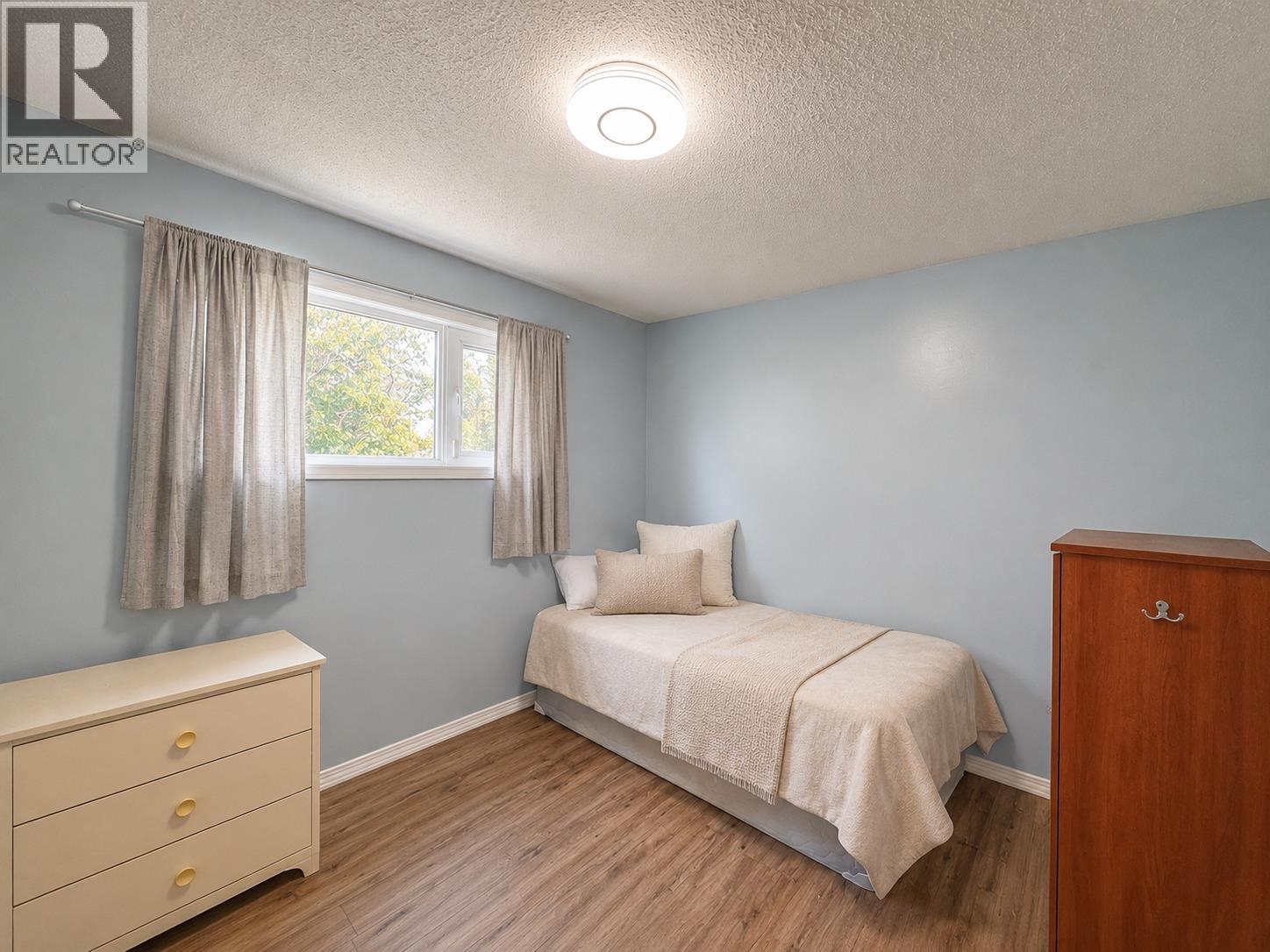 2707 MERRITT ROAD - 11