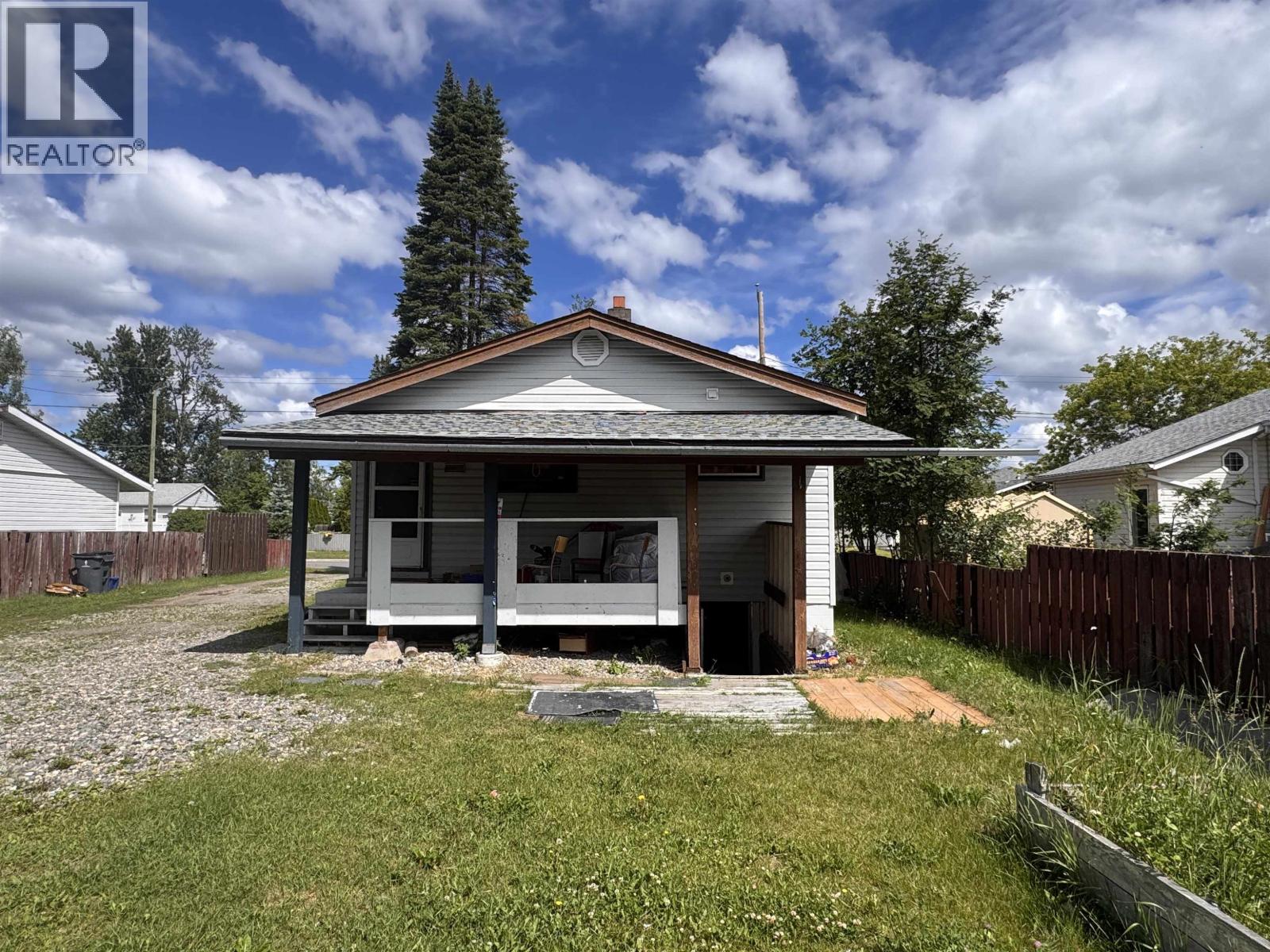 2707 MERRITT ROAD - 27