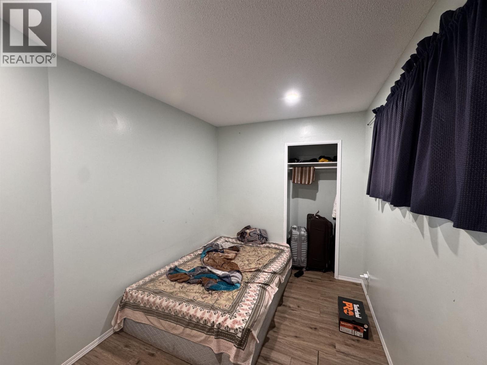 2707 MERRITT ROAD - 9